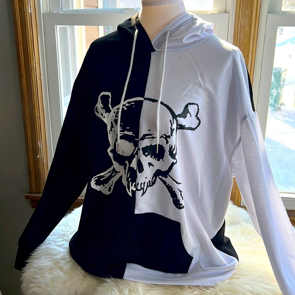 ROMWE Skull men’s Hoodie